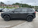 Used 2015 Jeep Cherokee Trailhawk w/ Comfort/Convenience Group image 4