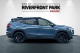 Used 2024 GMC Terrain SLT w/ Tech Package image 2