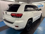 Used 2018 Jeep Grand Cherokee Altitude image 4