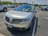 Used 2013 Lincoln MKX AWD image 4