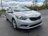 Used 2016 Kia Forte LX image 2
