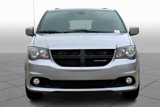 Used 2019 Dodge Grand Caravan SE image 3