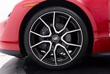 Used 2024 Porsche Taycan image 3