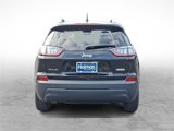 Used 2019 Jeep Cherokee Latitude Plus w/ Comfort/Convenience Group image 4