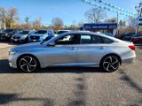 Used 2018 Honda Accord Sport image 2