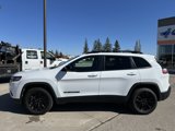 Used 2023 Jeep Cherokee Altitude Lux image 3