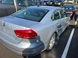 Used 2014 Volkswagen Passat 1.8T SE image 3