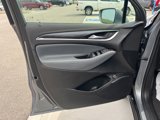 Used 2020 Buick Enclave Essence image 5