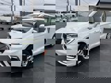 Used 2022 Chrysler Pacifica Touring-L image 3