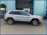 Used 2019 Jeep Cherokee Limited image 2