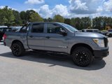 Used 2018 Nissan Titan S image 2