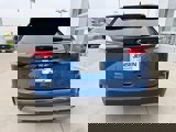 Used 2021 Ford Edge SEL w/ Convenience Package image 3