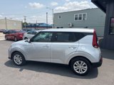 Used 2020 Kia Soul LX image 2