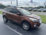 Used 2017 Ford Escape SE w/ Equipment Group 201A image 4