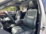 Used 2014 Toyota Highlander XLE image 3