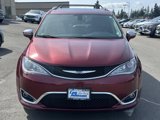 Used 2018 Chrysler Pacifica Limited image 2