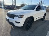 Used 2018 Jeep Grand Cherokee Laredo image 3