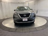 Used 2023 Nissan Rogue SV image 2