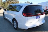 New 2025 Chrysler Pacifica Select image 6