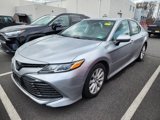 Used 2019 Toyota Camry LE image 3