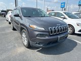 Used 2015 Jeep Cherokee Latitude w/ Cold Weather Group image 4