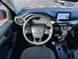 Used 2022 Ford Escape SE w/ SE Sport Appearance Package image 5