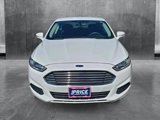 Used 2016 Ford Fusion SE image 2