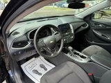 Used 2024 Chevrolet Malibu LT image 3