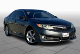 Used 2014 Toyota Camry SE image 2
