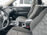 Used 2016 Nissan Rogue SV image 4