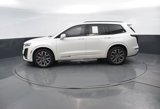 Used 2022 Cadillac XT6 AWD image 2