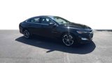 Used 2022 Chevrolet Malibu LT image 2