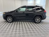 Used 2021 Jeep Cherokee Latitude Plus image 2