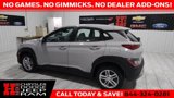 Used 2022 Hyundai Kona SE image 6