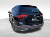Used 2023 Volkswagen Tiguan SE w/ Panoramic Sunroof Package image 3