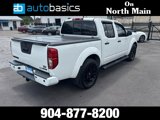 Used 2020 Nissan Frontier SV w/ Midnight Edition Floor Mats image 5