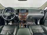 Used 2020 Nissan Pathfinder Platinum w/ Cargo Package image 3