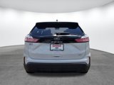 Certified 2022 Ford Edge SE image 3