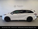 Used 2021 Toyota Sienna Platinum image 4