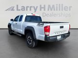 Used 2016 Toyota Tacoma SR image 4