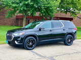 Used 2018 Chevrolet Traverse LT image 2