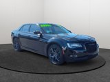 Used 2020 Chrysler 300 Touring w/ Sport Appearance Package image 5