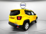 Used 2016 Jeep Renegade Latitude w/ Cold Weather Group image 5
