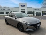 Used 2022 Hyundai Elantra Blue image 4
