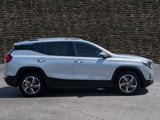 Used 2021 GMC Terrain SLT image 3