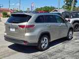 Used 2016 Toyota Highlander Limited image 5