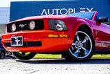 Used 2009 Ford Mustang Convertible image 2