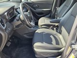 Used 2022 Chevrolet Trax LT w/ LT Convenience Package image 3