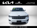 Used 2018 Jeep Grand Cherokee Altitude image 2