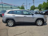 Used 2015 Jeep Cherokee Sport w/ Cold Weather Group image 6